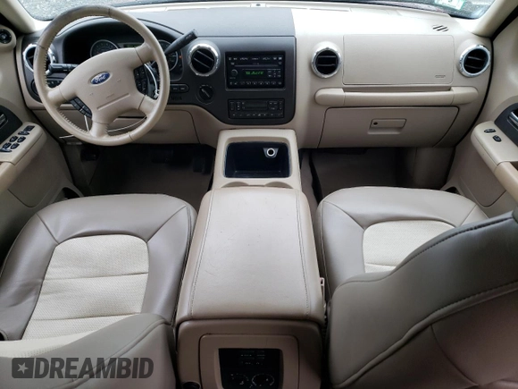 2005 Ford Expedition Eddie Bauer with VIN 1FMFU18565LA25281, listed as a Copart auction lot 55381865 with 134,204 mi miles and Clean title. Bid and sale history available at DreamBid. Image 8.
