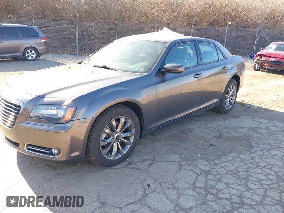 2014 Chrysler 300 with VIN 2C3CCAGG8EH298091, listed as a IAAI auction lot 41760483 with 141,663 mi miles. Bid and sale history available at carsss.com. Image 18.