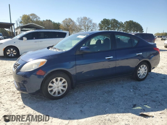 2014 Nissan Versa S with VIN 3N1CN7AP9EK462725, listed as a Copart auction lot 46330555 with 178,963 mi miles and Salvage Title. Bid and sale history available at carsss.com. Image 1.
