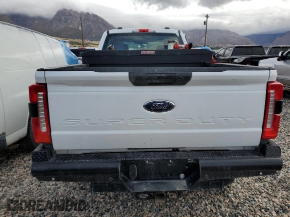 2023 Ford F-250 XL with VIN 1FT8W2BA7PEE01027, listed as a Copart auction lot 74254724 with 17,466 mi miles and Salvage title. Bid and sale history available at DreamBid. Image 6.