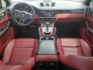 2022 Porsche Cayenne z VIN WP1AA2AY2NDA04695, wystawiony jako Copart lot #52499635 z przebiegiem 25 087 mil mil oraz Szkoda całkowita • Salvage title. Historia ofert i sprzedaży dostępna na DreamBid. Obrazek 8.