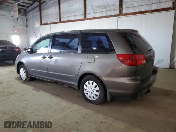 2004 Toyota Sienna with VIN 5TDZA29C24S020556, listed as a Copart auction lot 49526725 with 243,468 mi miles and Clean Title. Bid and sale history available at DreamBid. Image 2.