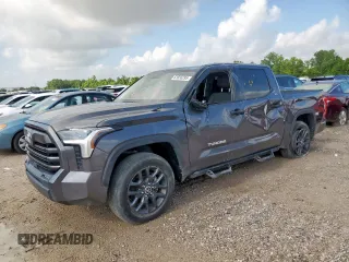 2022 Toyota Tundra SR5 с VIN 5TFLA5AB7NX008134, выставлен на аукционе Copart как лот 63856295 с пробегом 30 679 миль миль и Списание • Salvage title. История ставок и продаж доступна на DreamBid. Изображение 1.