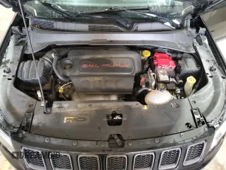 2019 Jeep Compass Limited z VIN 3C4NJDCB2KT761500, wystawiony jako Copart lot #58350265 z przebiegiem 50 934 mil mil oraz Szkoda całkowita • Salvage title. Historia ofert i sprzedaży dostępna na DreamBid. Obrazek 12.