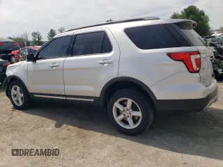 2017 Ford Explorer XLT z VIN 1FM5K8D85HGD09198, wystawiony jako Copart lot #53959655 z przebiegiem 141 868 mil mil oraz Szkoda całkowita • Salvage title. Historia ofert i sprzedaży dostępna na DreamBid. Obrazek 2.