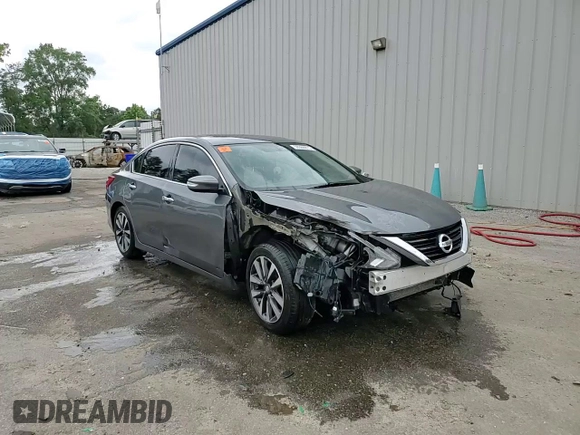 2017 Nissan Altima SV z VIN 1N4AL3AP1HC193851, wystawiony jako Copart lot #59366015 z przebiegiem 158 380 mil mil oraz Szkoda całkowita • Salvage title. Historia ofert i sprzedaży dostępna na DreamBid. Obrazek 13.