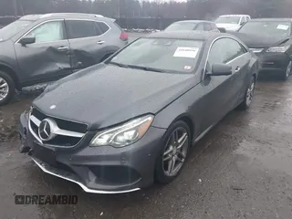 2016 Mercedes-Benz E-Class E 400 with VIN WDDKJ6HB7GF346591, listed as a IAAI auction lot 41040950 with 98,169 mi miles. Bid and sale history available at carsss.com. Image 2.