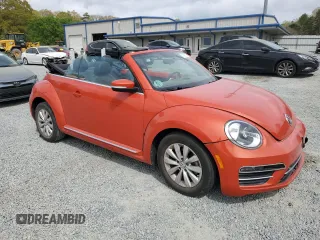 2019 Volkswagen Beetle S с VIN 3VW5DAAT9KM505721, выставлен на аукционе Copart как лот 51358675 с пробегом Не указан миль и Списание • Salvage title. История ставок и продаж доступна на DreamBid. Изображение 4.