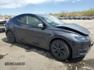 2024 Tesla Model Y Long Range с VIN 7SAYGAEEXRF115893, выставлен на аукционе Copart как лот 55174035 с пробегом 68 078 миль миль и Списание • Salvage title. История ставок и продаж доступна на DreamBid. Изображение 4.