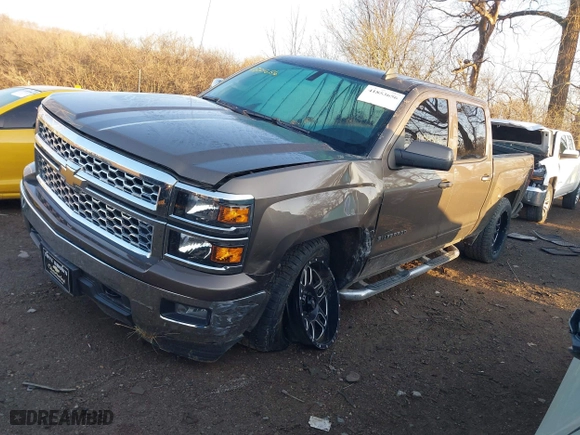 2015 Chevrolet Silverado 1500 LT with VIN 3GCUKREC8FG201619, listed as a IAAI auction lot 41853656 with 147,554 mi miles. Bid and sale history available at carsss.com. Image 17.
