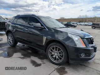 2014 Cadillac SRX Premium Collection z VIN 3GYFNGE34ES676646, wystawiony jako Copart lot #53478695 z przebiegiem 115 096 mil mil oraz Szkoda całkowita • Salvage title. Historia ofert i sprzedaży dostępna na DreamBid. Obrazek 4.