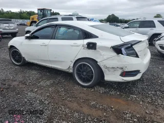 2017 Honda Civic LX z VIN 2HGFC2F5XHH524832, wystawiony jako Copart lot #58651905 z przebiegiem Nie podano mil oraz Szkoda całkowita • Salvage title. Historia ofert i sprzedaży dostępna na DreamBid. Obrazek 2.