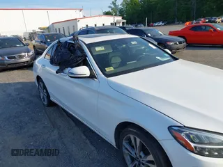 2019 Mercedes-Benz C 300 with VIN 55SWF8EB9KU296768, listed as a IAAI auction lot 42137749 with Not Provided miles and . Bid and sale history available at carsss.com. Image 6.