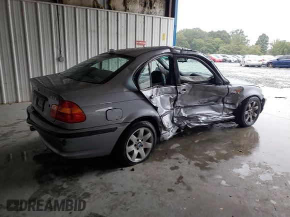 2004 BMW 3 Series 325i with VIN WBAET37484NJ81412, listed as a Copart auction lot 71648434 with Not Provided miles and Salvage Title. Bid and sale history available at carsss.com. Image 3.
