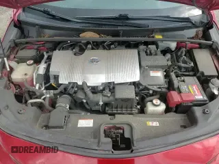 2017 Toyota Prius Premium z VIN JTDKARFP3H3061609, wystawiony jako Copart lot #68416515 z przebiegiem 103 151 mil mil oraz Szkoda całkowita • Salvage title. Historia ofert i sprzedaży dostępna na DreamBid. Obrazek 13.