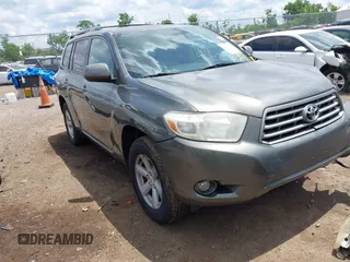 2010 Toyota Highlander SE z VIN 5TDJK3EH8AS020087, wystawiony jako IAAI lot #42353162 z przebiegiem 162 349 mil mil oraz . Historia ofert i sprzedaży dostępna na DreamBid. Obrazek 1.