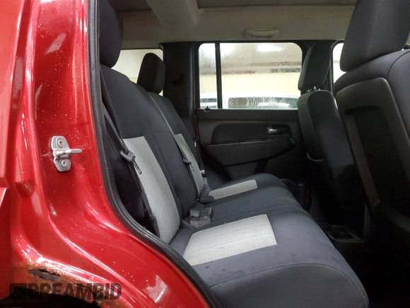 2009 Jeep Liberty Sport with VIN 1J8GN28K39W525378, listed as a Copart auction lot 53478015 with 308,598 mi miles and Clean Title. Bid and sale history available at DreamBid. Image 11.