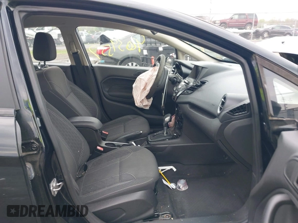 2019 Ford Fiesta SE with VIN 3FADP4BJ7KM105246, listed as a IAAI auction lot 42039557 with 48,186 mi miles. Bid and sale history available at carsss.com. Image 5.