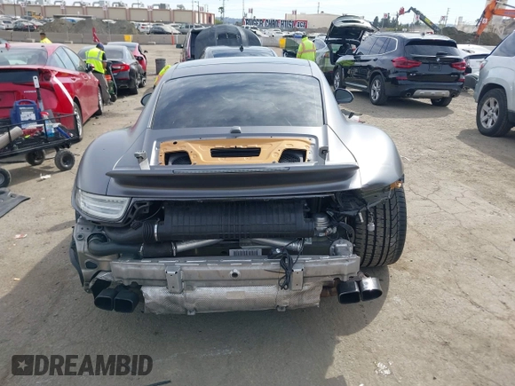 2015 Porsche 911 Turbo S with VIN WP0AD2A92FS166616, listed as a IAAI auction lot 41688055 with 38,345 mi miles. Bid and sale history available at carsss.com. Image 17.