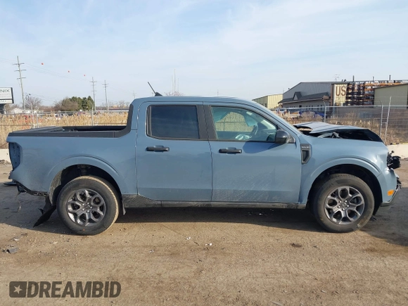 2024 Ford Maverick XLT with VIN 3FTTW8H37RRA14578, listed as a IAAI auction lot 41793702 with 23,560 mi miles and . Bid and sale history available at carsss.com. Image 13.