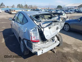2008 Toyota Prius with VIN JTDKB20U283346854, listed as a IAAI auction lot 41443147 with 175,830 mi miles. Bid and sale history available at carsss.com. Image 3.