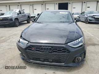 2023 Audi S4 Premium Plus z VIN WAUB4AF49PA010329, wystawiony jako Copart lot #57751685 z przebiegiem 26 608 mil mil oraz Szkoda całkowita • Salvage title. Historia ofert i sprzedaży dostępna na DreamBid. Obrazek 5.