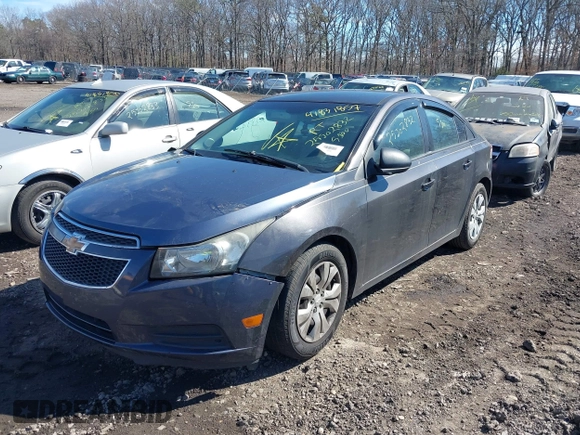 2014 Chevrolet Cruze LS with VIN 1G1PA5SG2E7467480, listed as a IAAI auction lot 41831857 with Not provided miles and . Bid and sale history available at DreamBid. Image 2.