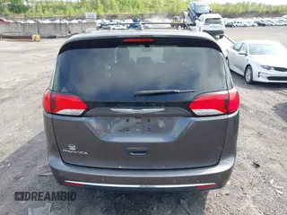 2017 Chrysler Pacifica Touring L with VIN 2C4RC1BG5HR705277, listed as a IAAI auction lot 42230036 with 75,287 mi miles and . Bid and sale history available at DreamBid. Image 16.
