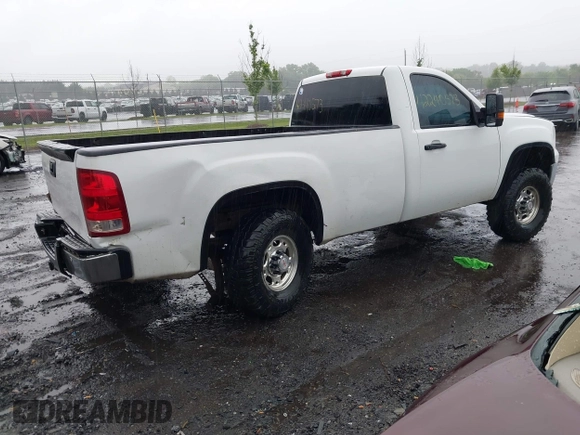 2009 GMC Sierra 1500 Work Truck z VIN 1GTEC14C59Z900876, wystawiony jako IAAI lot #42240573 z przebiegiem 315 043 mil mil oraz . Historia ofert i sprzedaży dostępna na DreamBid. Obrazek 4.