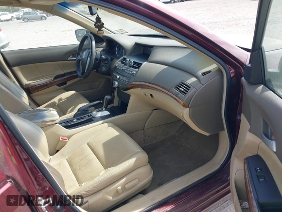 2008 Honda Accord EX-L z VIN 1HGCP36878A039571, wystawiony jako IAAI lot #42133514 z przebiegiem 186 076 mil mil oraz . Historia ofert i sprzedaży dostępna na DreamBid. Obrazek 5.
