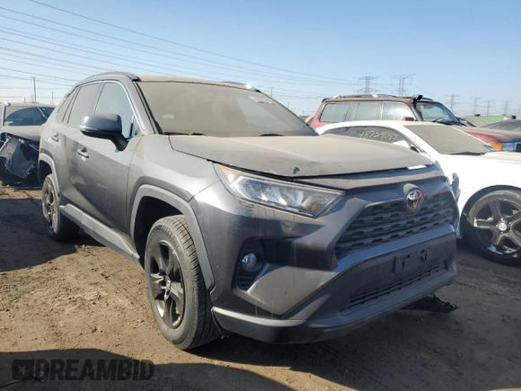 2020 Toyota RAV4 XLE with VIN 2T3P1RFV9LC085036, listed as a Copart auction lot 48356145 with 65,096 mi miles and Salvage Title. Bid and sale history available at carsss.com. Image 4.