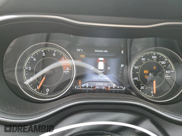 2020 Jeep Cherokee Limited with VIN 1C4PJMDXXLD575424, listed as a Copart auction lot 62106455 with 27,606 mi miles and Salvage title. Bid and sale history available at DreamBid. Image 9.