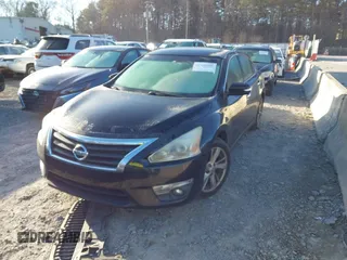 2014 Nissan Altima S with VIN 1N4AL3AP6EC109292, listed as a IAAI auction lot 41645402 with 264,390 mi miles and . Bid and sale history available at DreamBid. Image 2.