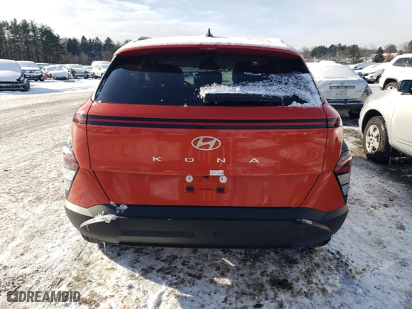 2024 Hyundai Kona SEL with VIN KM8HC3AB5RU081980, listed as a Copart auction lot 88955875 with 2,403 mi miles and Salvage Title. Bid and sale history available at carsss.com. Image 6.