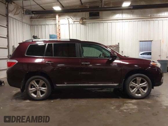 2013 Toyota Highlander Limited with VIN 5TDDK3EH0DS273650, listed as a IAAI auction lot 42488316 with 256,774 mi miles and . Bid and sale history available at DreamBid. Image 13.
