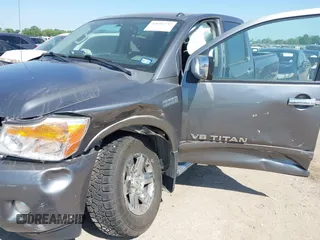 2015 Nissan Titan SV z VIN 1N6BA0ED5FN508975, wystawiony jako IAAI lot #42032737 z przebiegiem 97 432 mil mil oraz . Historia ofert i sprzedaży dostępna na DreamBid. Obrazek 6.