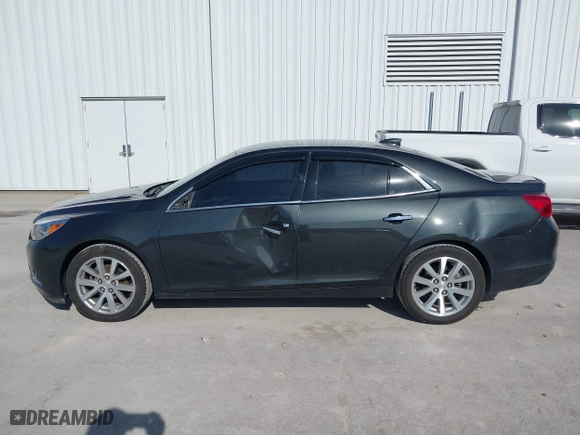 2015 Chevrolet Malibu LTZ with VIN 1G11F5SL6FF129737, listed as a IAAI auction lot 41500715 with 87,714 mi miles. Bid and sale history available at carsss.com. Image 14.