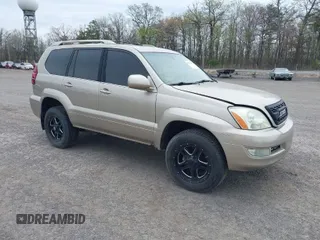2005 Lexus GX 470 with VIN JTJBT20X450091562, listed as a IAAI auction lot 41771447 with 192,037 mi miles. Bid and sale history available at carsss.com. Image 1.