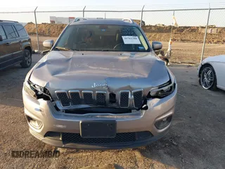 2019 Jeep Cherokee Latitude Plus with VIN 1C4PJLLB7KD128600, listed as a IAAI auction lot 41762380 with 44,740 mi miles. Bid and sale history available at carsss.com. Image 12.