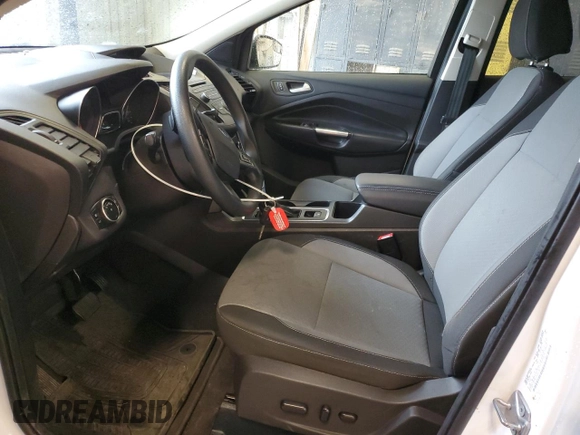 2017 Ford Escape SE with VIN 1FMCU9GD8HUB05755, listed as a Copart auction lot 47871215 with 104,903 mi miles and Clean Title. Bid and sale history available at DreamBid. Image 7.