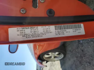2010 Dodge Challenger R/T Classic z VIN 2B3CJ5DT6AH270246, wystawiony jako Copart lot #53499155 z przebiegiem 69 107 mil mil oraz Szkoda całkowita • Salvage title. Historia ofert i sprzedaży dostępna na DreamBid. Obrazek 14.