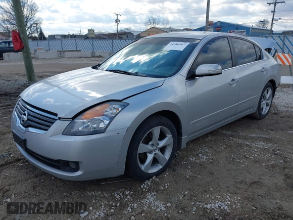 2009 Nissan Altima 3.5 SL with VIN 1N4BL21EX9C134344, listed as a IAAI auction lot 41686067 with 123,269 mi miles. Bid and sale history available at carsss.com. Image 2.
