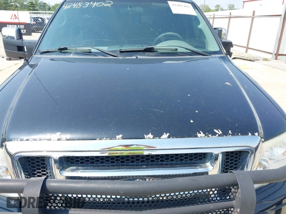 2008 Ford F-150 XLT с VIN 1FTPX14V78KD59142, выставлен на аукционе IAAI как лот 42483402 с пробегом 143 827 миль миль и . История ставок и продаж доступна на DreamBid. Изображение 6.