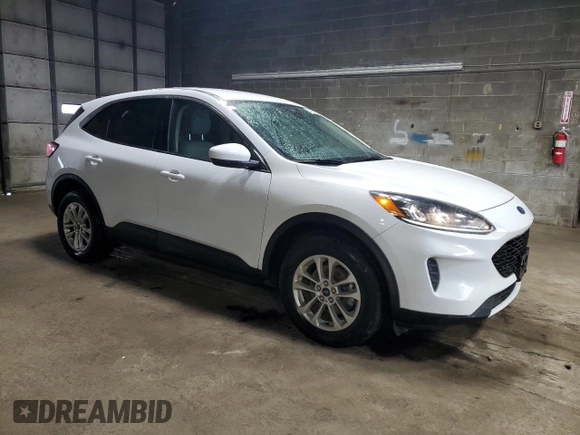2020 Ford Escape SE with VIN 1FMCU9G65LUB72615, listed as a Copart auction lot 54706065 with 26,253 mi miles and Salvage Title. Bid and sale history available at carsss.com. Image 4.