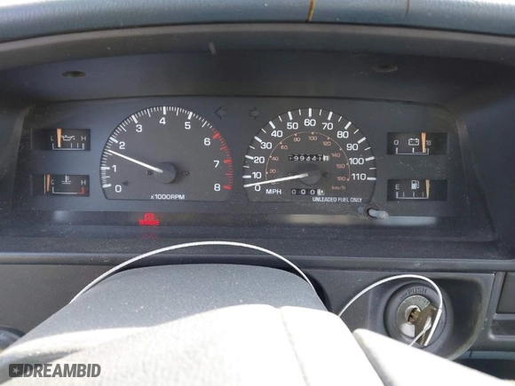 1991 Toyota 4WD Pickups DLX with VIN JT4VN13D7M5041018, listed as a IAAI auction lot 41995358 with 199,441 mi miles. Bid and sale history available at carsss.com. Image 7.