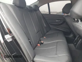 2018 BMW 3 Series 320i xDrive with VIN WBA8E5G53JNU46177, listed as a Copart auction lot 43113215 with 82,616 mi miles and Salvage Title. Bid and sale history available at carsss.com. Image 10.