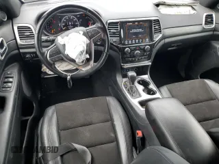 2020 Jeep Grand Cherokee Altitude z VIN 1C4RJFAG2LC408828, wystawiony jako Copart lot #56826115 z przebiegiem 89 641 mil mil oraz Szkoda całkowita • Salvage title. Historia ofert i sprzedaży dostępna na DreamBid. Obrazek 8.