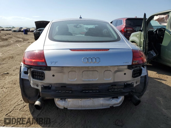2011 Audi TT Premium Plus z VIN TRUBFAFK8B1025186, wystawiony jako Copart lot #70555994 z przebiegiem 100 584 mil mil oraz Szkoda całkowita • Salvage title. Historia ofert i sprzedaży dostępna na DreamBid. Obrazek 6.