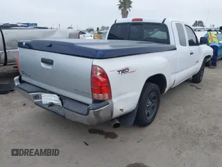 2006 Toyota Tacoma with VIN 5TETX22N06Z267015, listed as a IAAI auction lot 42507011 with 415,670 mi miles and . Bid and sale history available at DreamBid. Image 4.