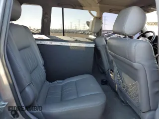 2006 Toyota Land Cruiser with VIN JTEHT05J162097651, listed as a Copart auction lot 87887425 with 0 mi miles and Salvage Title. Bid and sale history available at carsss.com. Image 10.
